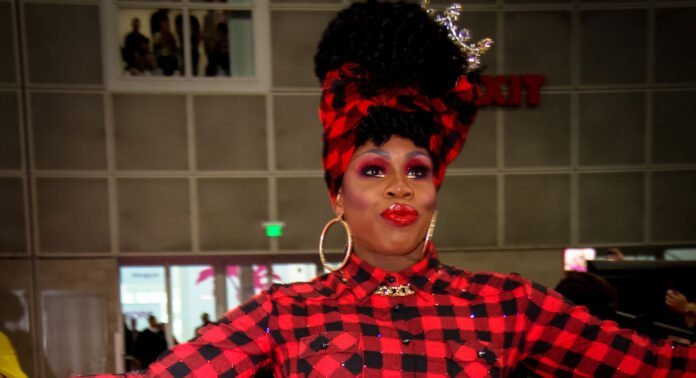 Monét X Change