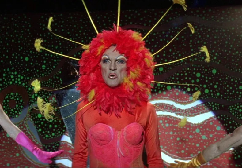The Adventures of Priscilla, Queen of the Desert - Terence Stamp