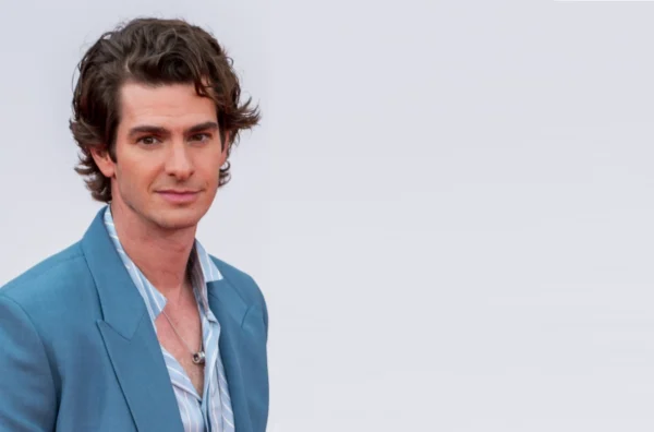Andrew-Garfield-82nd-Venice-Film-Festival